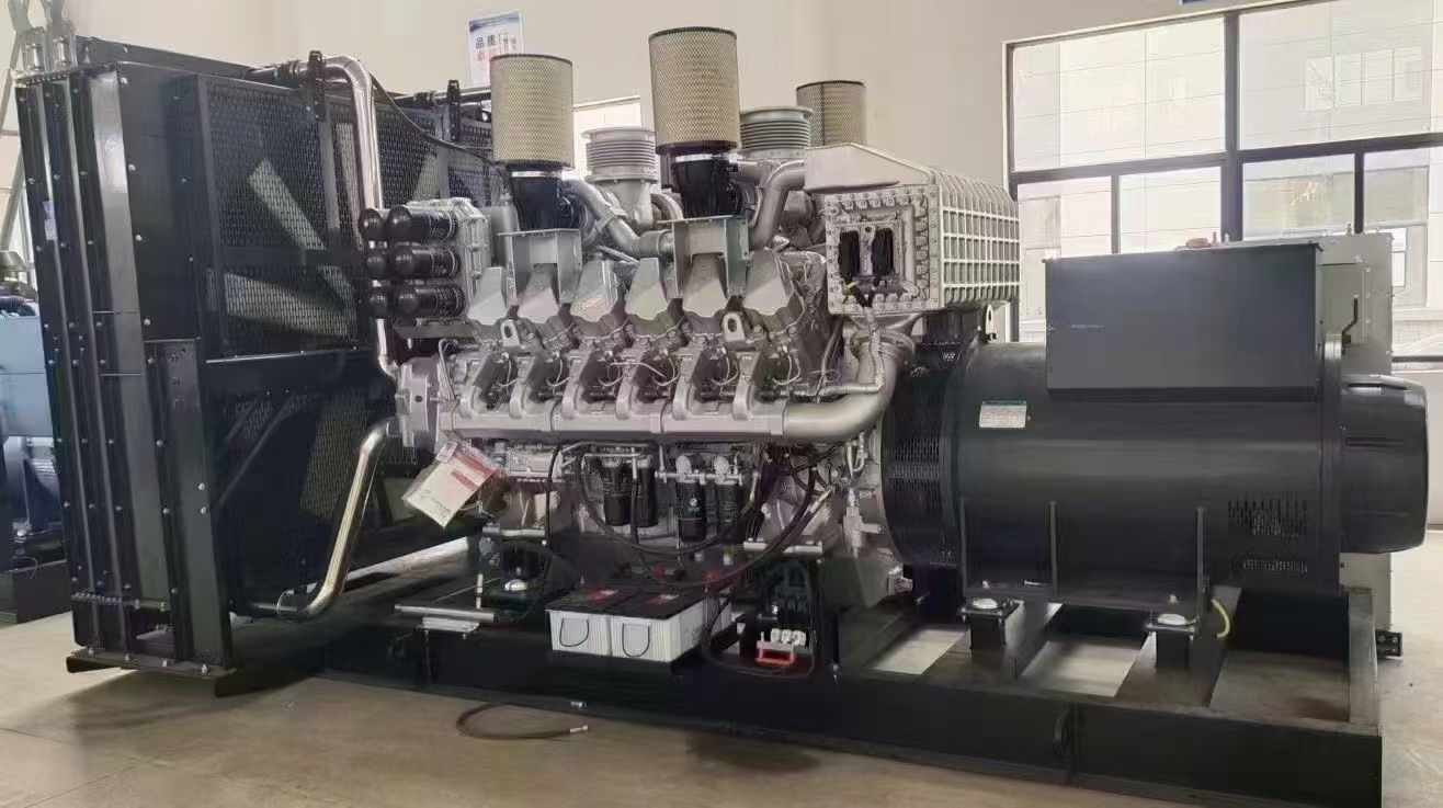 乌拉特前800KW柴油发电机组可以带动多少kw的设备？