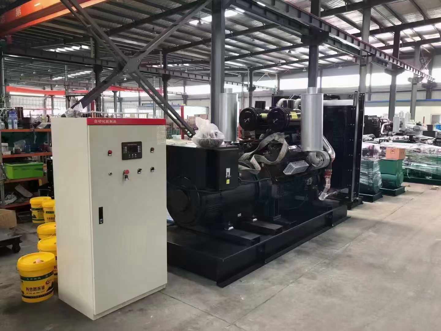 乌拉特前发电机2000kVA 负载需要多大的电缆？