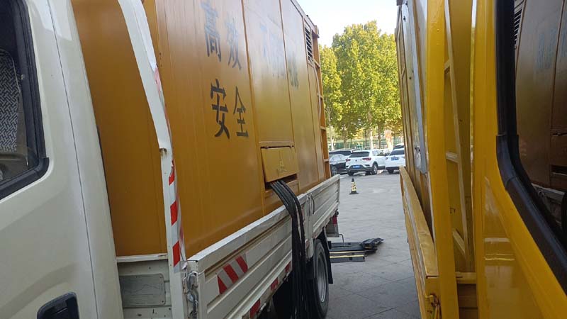 乌拉特前如何判断柴油发电机组和UPS电源的切换时间是否符合要求？